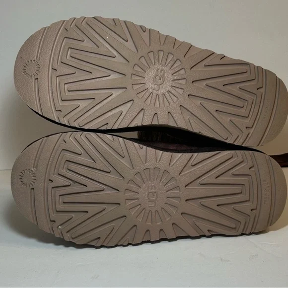 Ugg Kiandra Cordovan Boots Womens Wool Knit Lace Up Size 6 - Picture 9 of 11